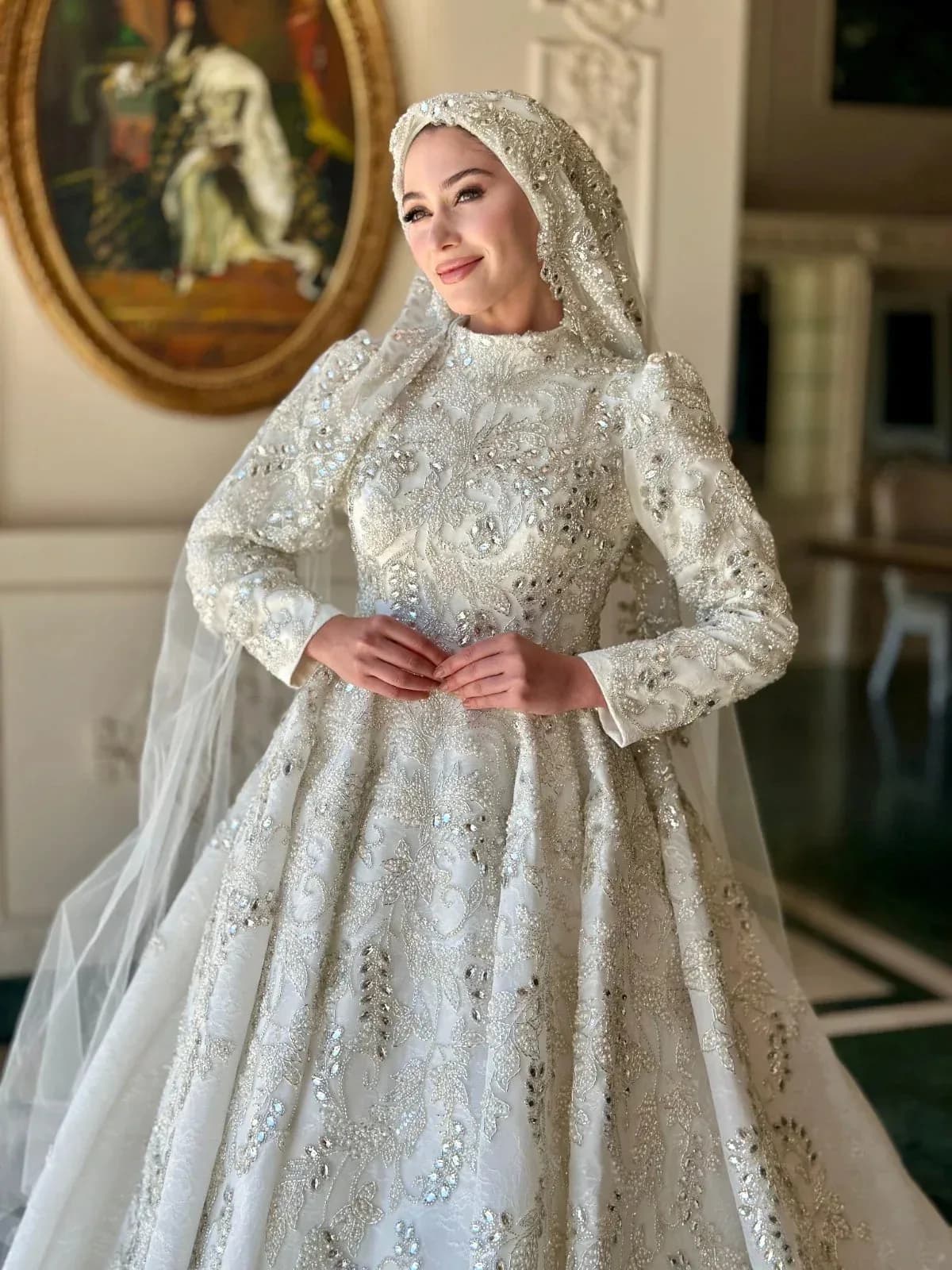 ALARA Bridal Gown — görsel 2