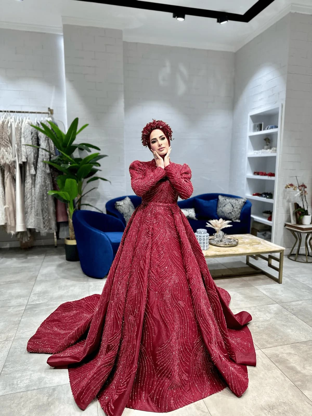 Burgundy Pleated Henna Dress — görsel 4