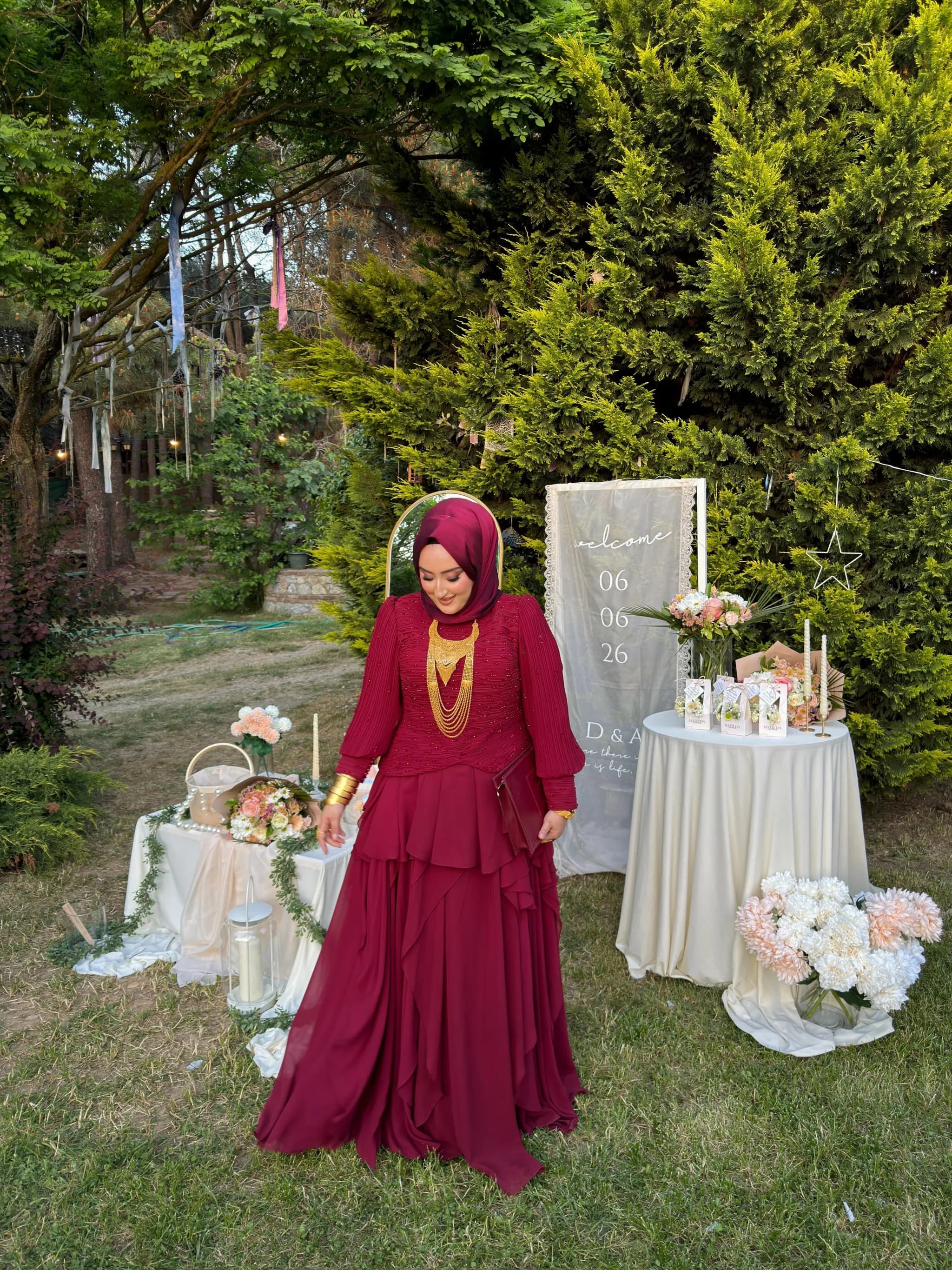 ESRA BORDO ŞİFON ELBİSE — görsel 2