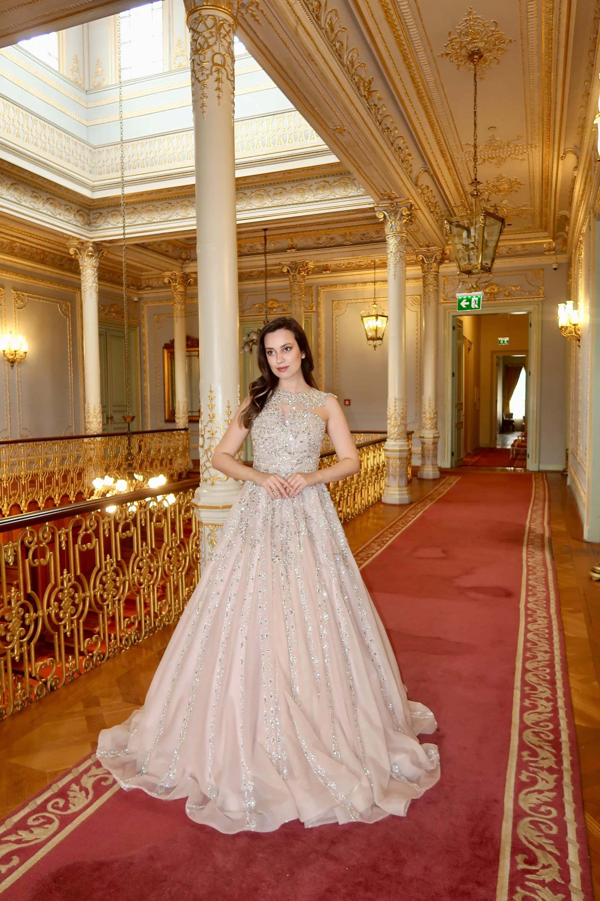 Hanedan Engagement Gown — görsel 4