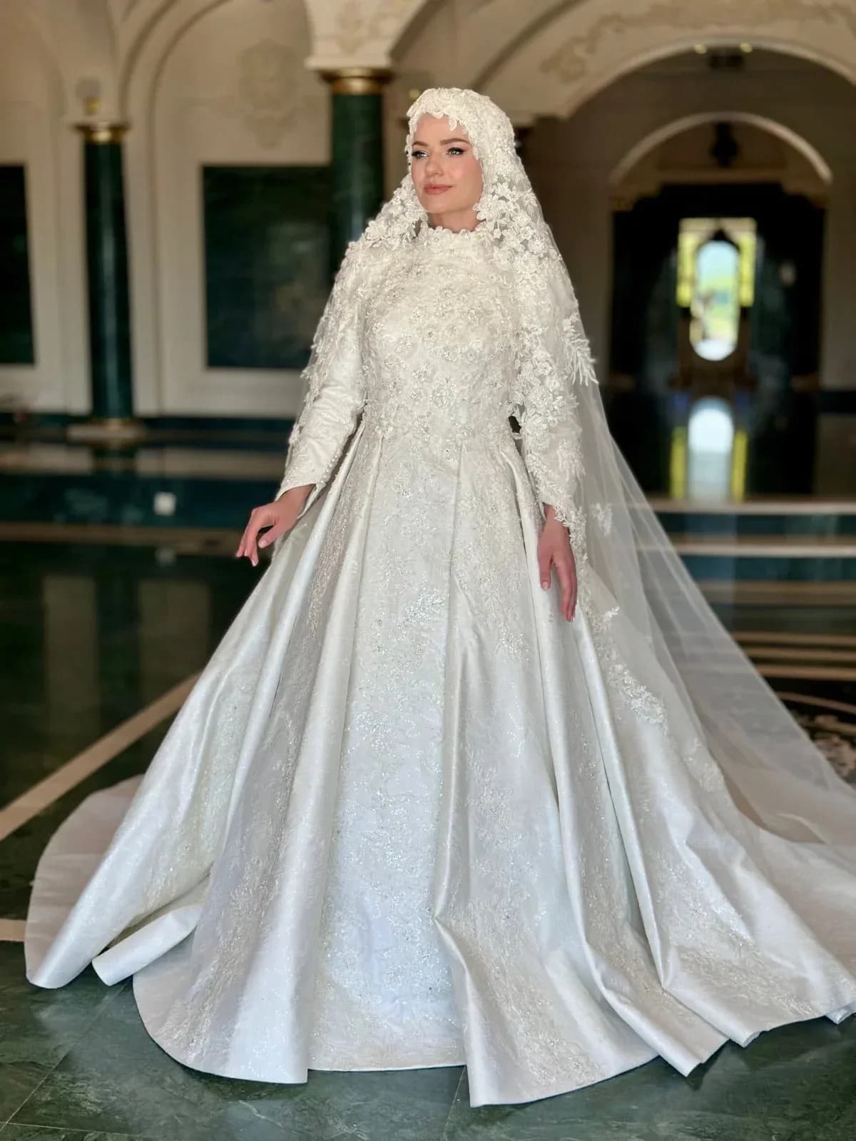 LİNA Gelinlik — görsel 3