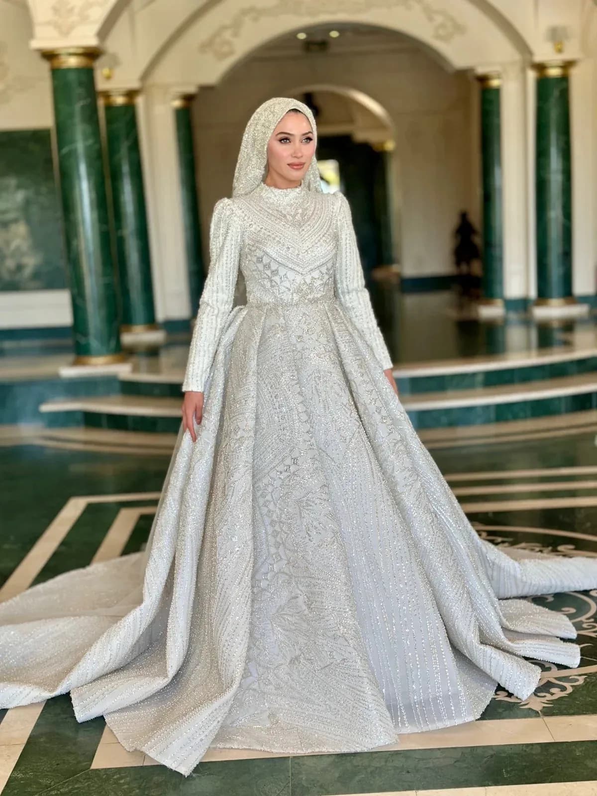 LUNARA Bridal Gown — görsel 4