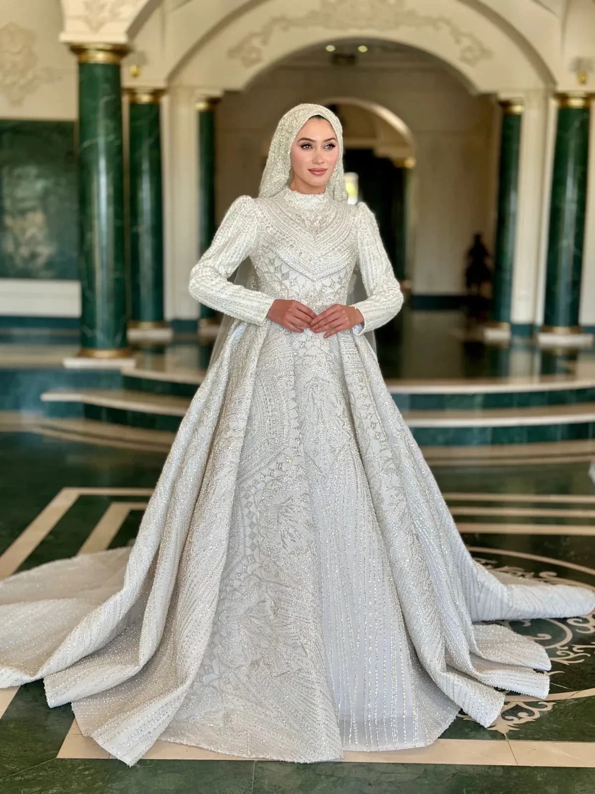 LUNARA Bridal Gown — görsel 2