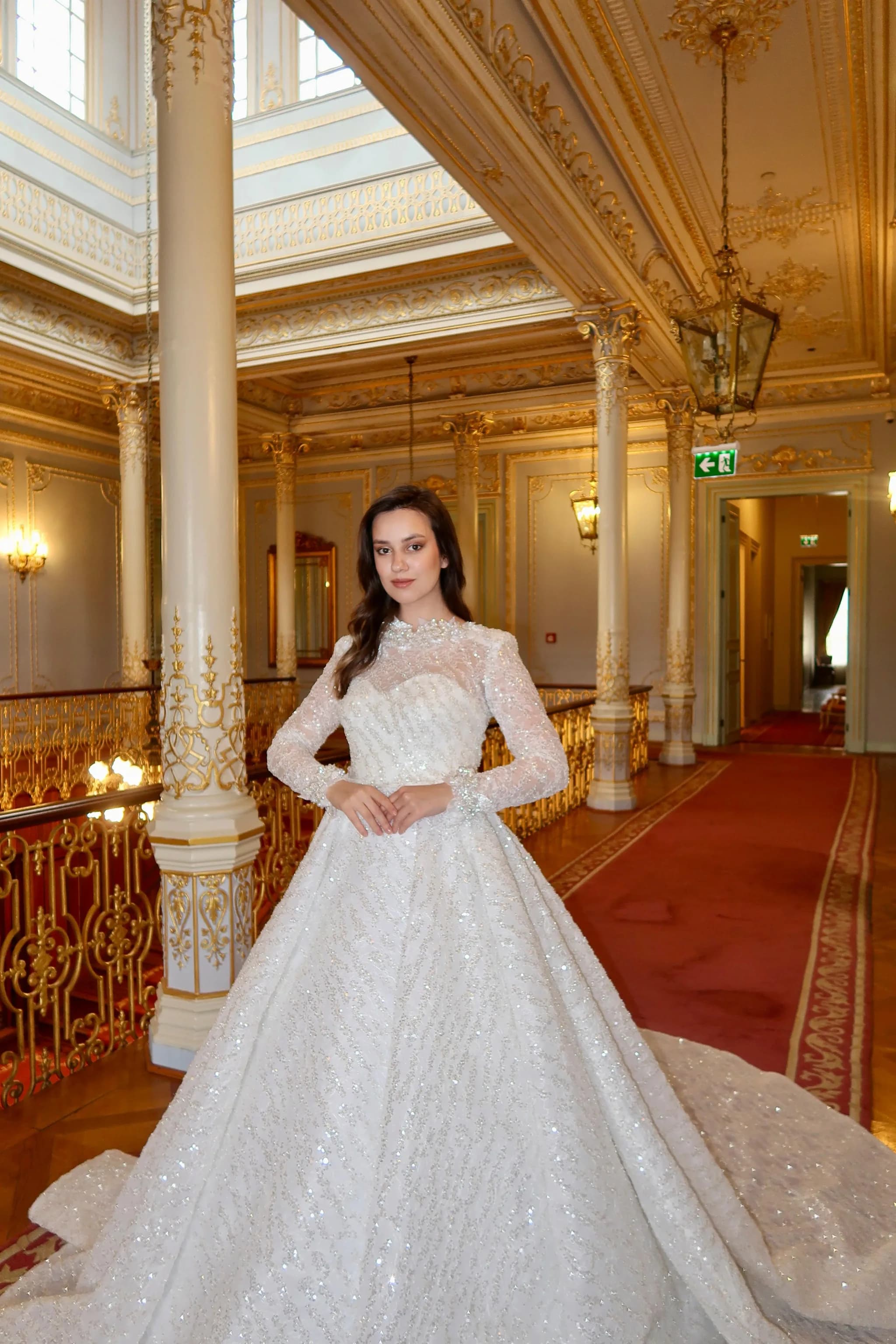 RAYA Guipure Bridal Gown — görsel 3