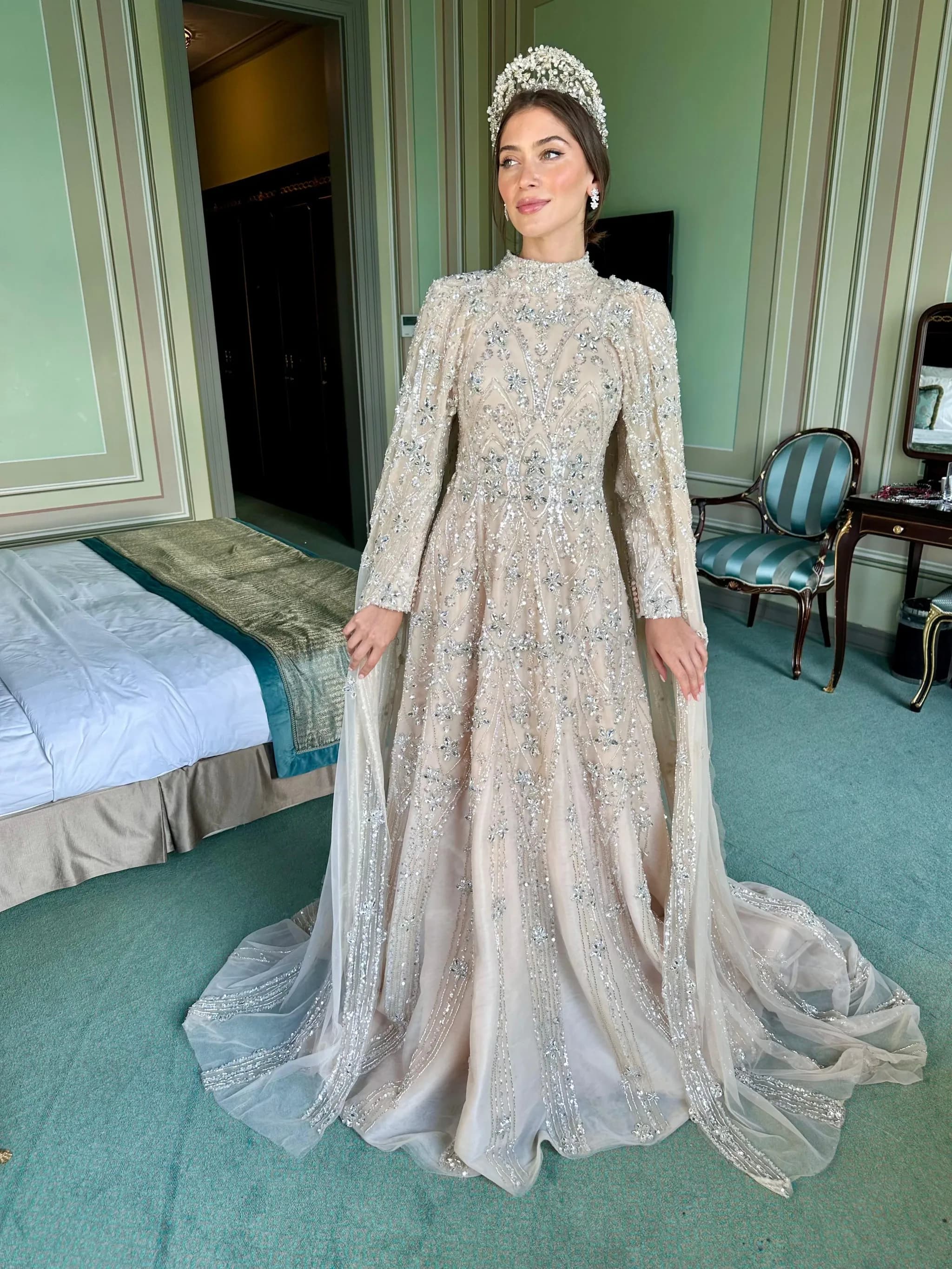 SUDE Engagement Gown — görsel 5