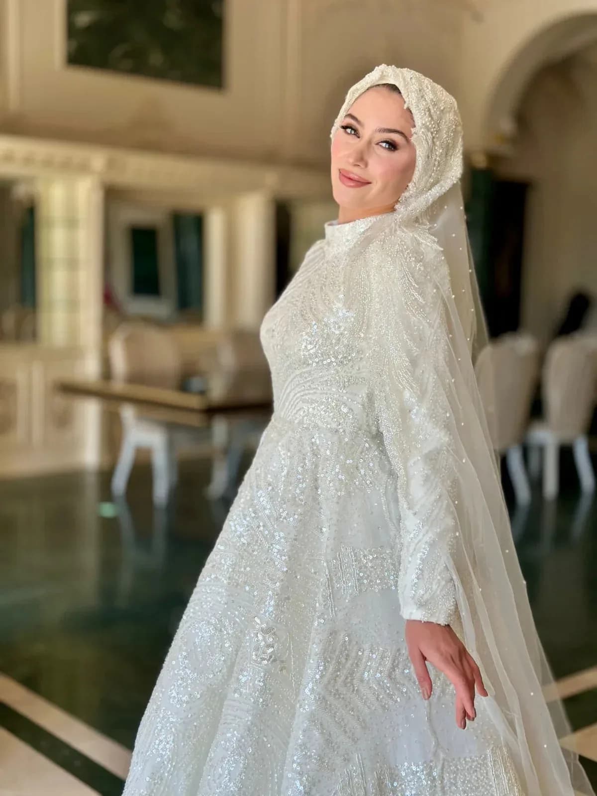 VELA Bridal Gown — görsel 3