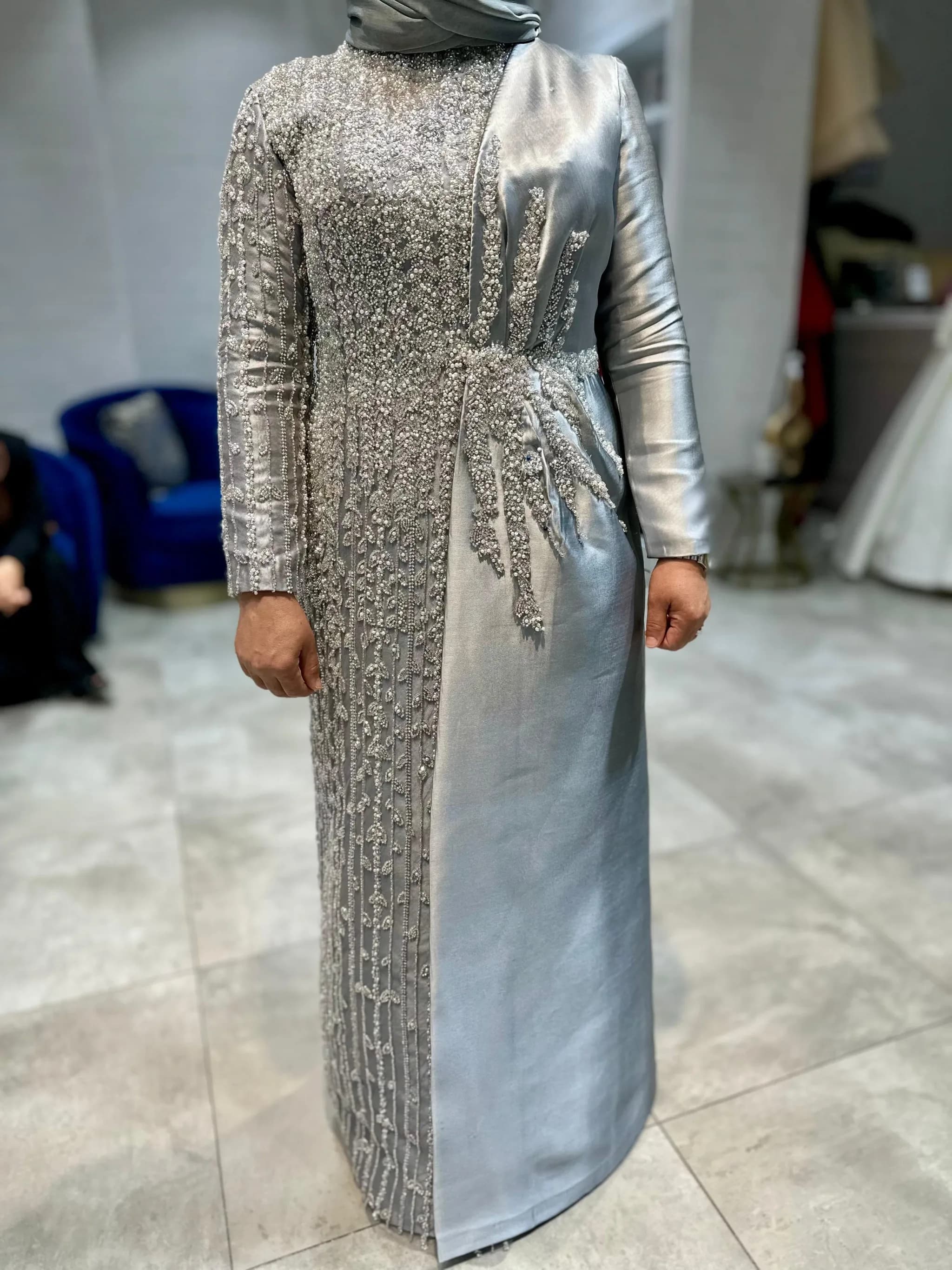 Yakamoz Grey Embellished Dress — görsel 4