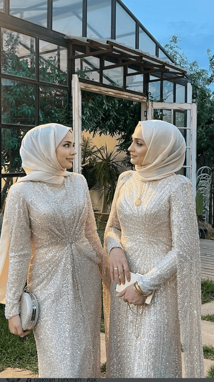Güneş Gold Elbise