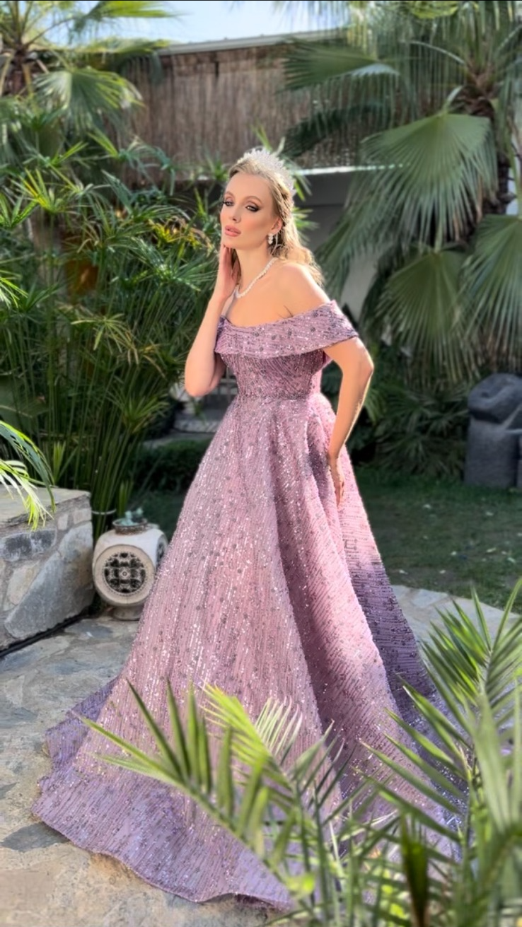 ELYA Elbise
